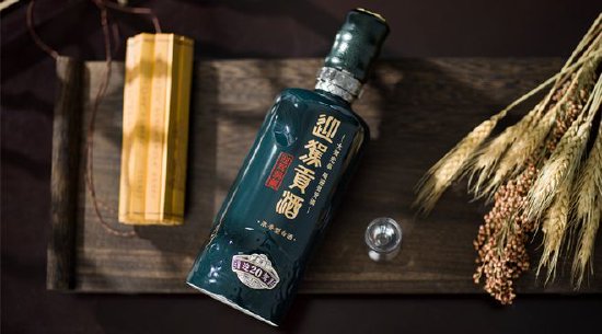 迎驾贡酒省内大本营失守：百亿梦渐行渐远，倪永培涨薪不停